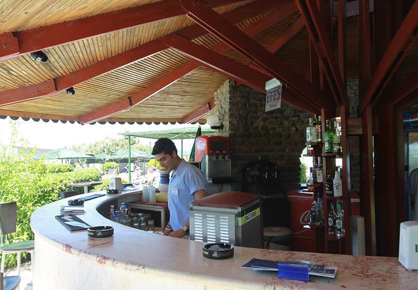 Babaylon Hotel Çeşme Exterior foto